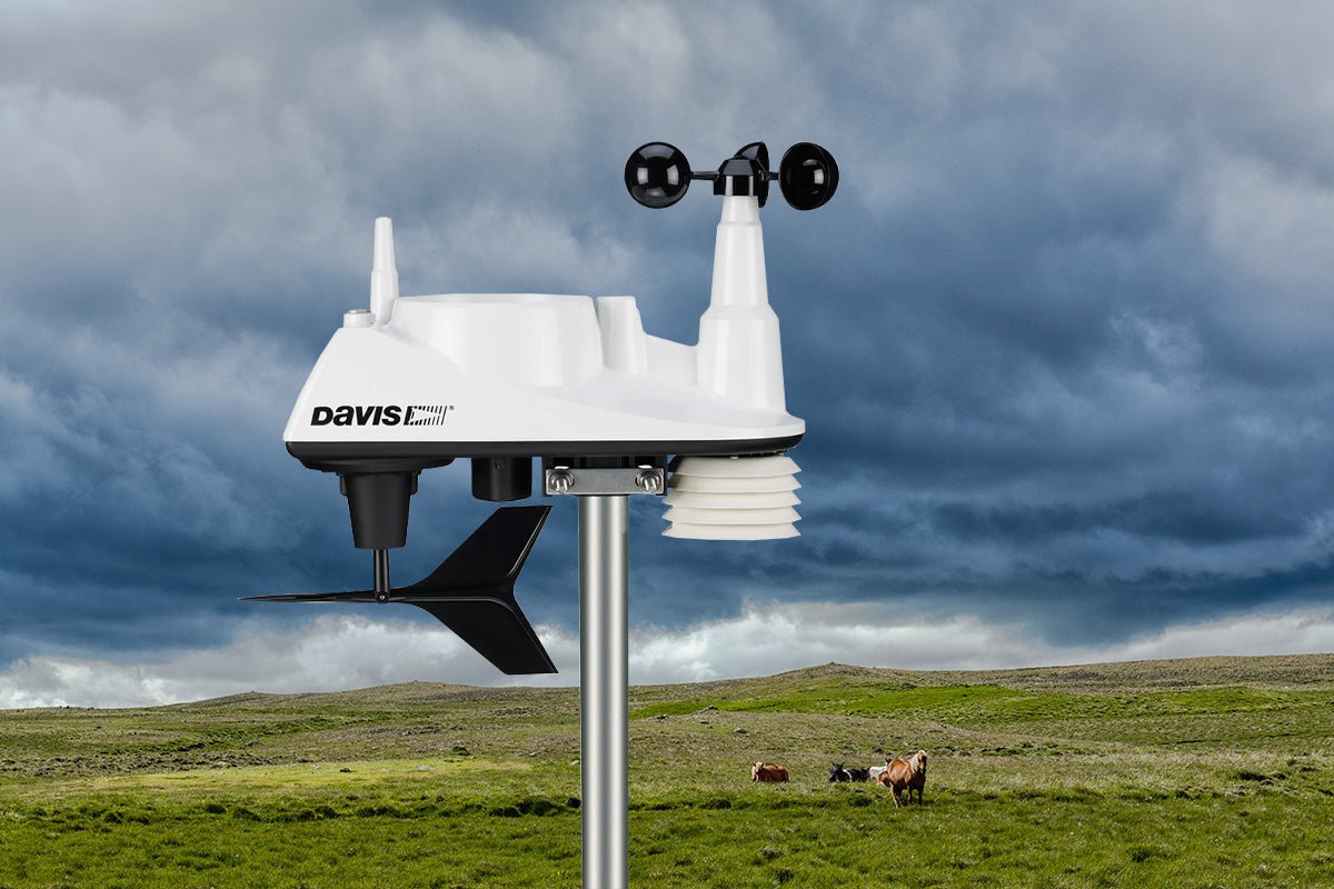 Davis-weather-stations-1.jpg__PID:2a585ed2-40b2-4438-8bb4-f2f268d3eb97